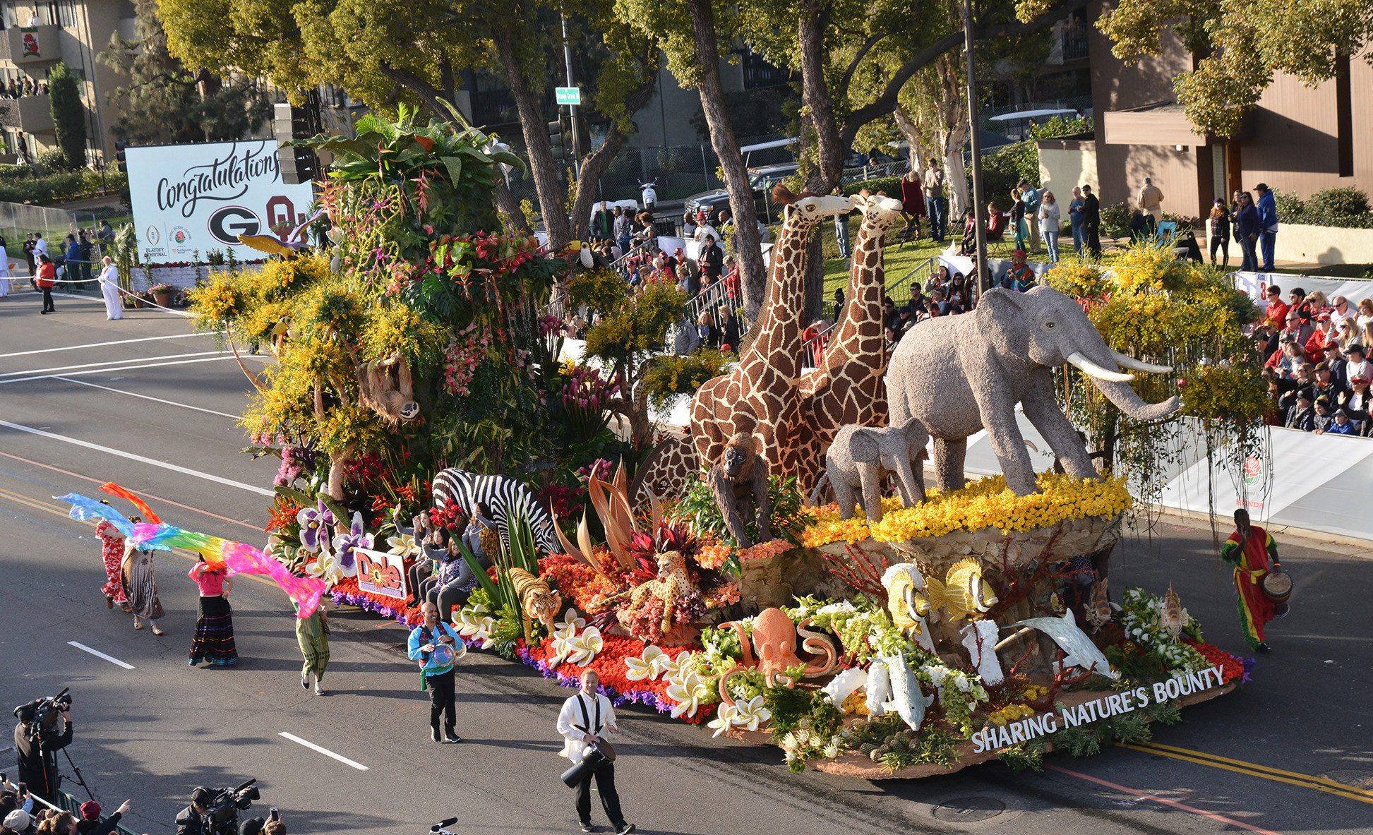 2018 & 129th Tournament of Roses Parade: Dole's Sharing ...