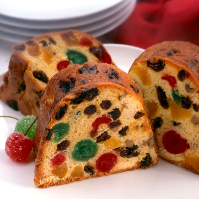 Featured image of post Alton Brown Free Range Fruitcake Since spices are the backbone of the fruitcake according to alton use whole spices and grind them in a coffee grinder