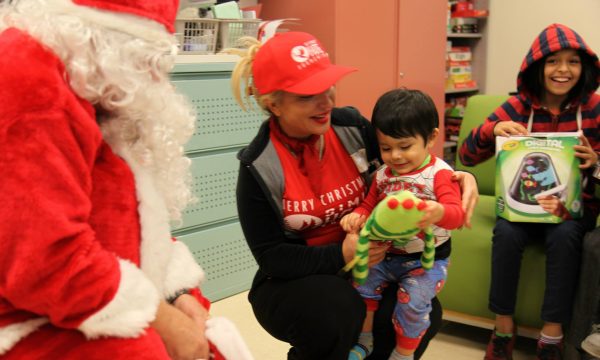 simin hashemizadeh, toy giveaway, los angeles, lapd, santa