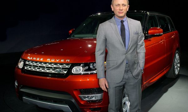 LAND ROVER DANIEL CRAIG