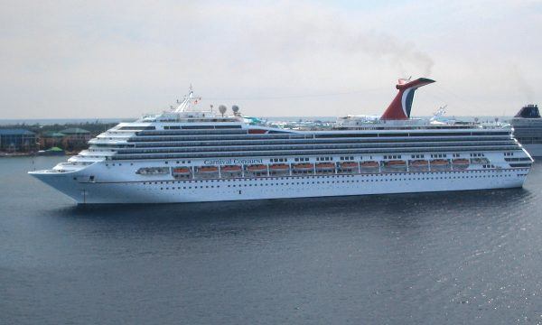 20130403171816Carnival_Cruise_Ship