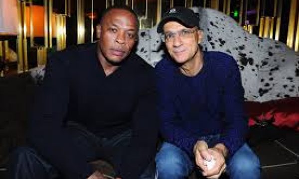 20130515164039Dr__Dre___Jimmy_Iovine_2