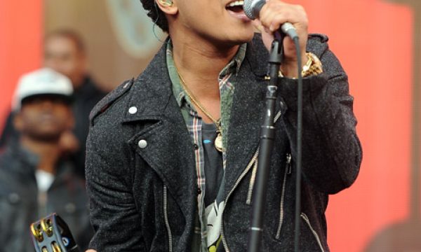 20130909095749Bruno_Mars