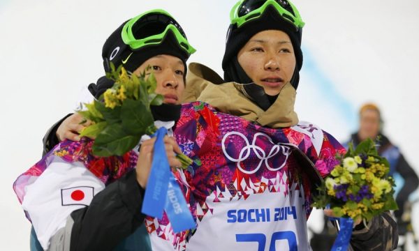 20140213103456Ayumu_Hirano_and_Taku_Hiraoka_Olympics