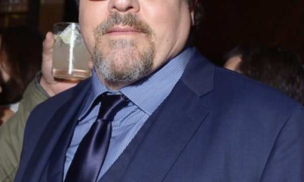 20140428102558Jon_Favreau