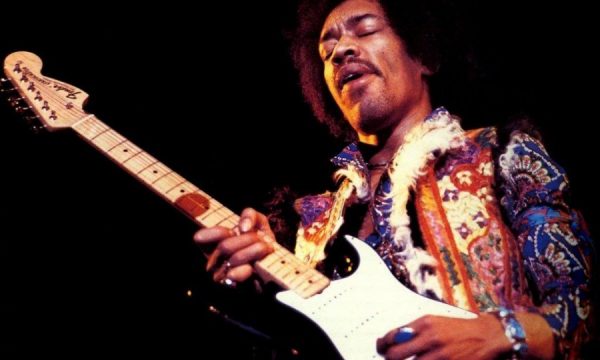 20150615174701Jimi_Hendrix_guitar___grammy_museum