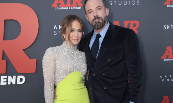 ben affleck, jennifer lopez, air