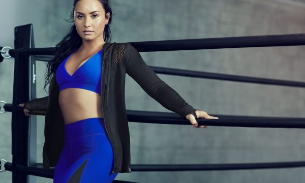 Demi-Lovato-Fabletics