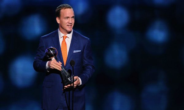 peytonmanning-espy-ftr-getty-452246858_agic75jz5n2l14bdh6u7t0386